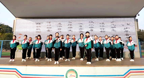 诗朗诵.jpg