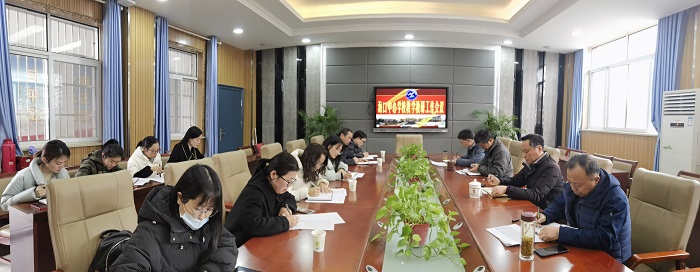 1c081baca35682665851ca7fa58614f.jpg